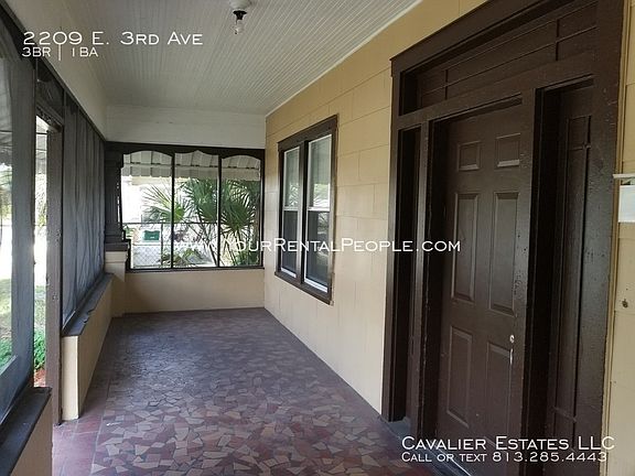 2nd image of 2209 E 3rd Ave