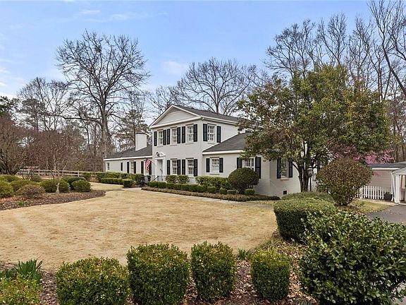 2nd image of 230 Cary Dr