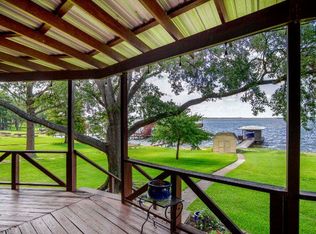 175 Shoreline Dr, Malakoff, TX 75148