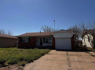 2109 E Cedar Ave, Enid, OK 73701