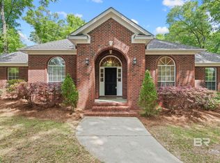 8500 Vintage Woods Dr, Mobile, AL 36619