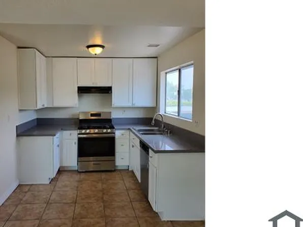 1116 Oxford Dr, Redlands, CA 92374