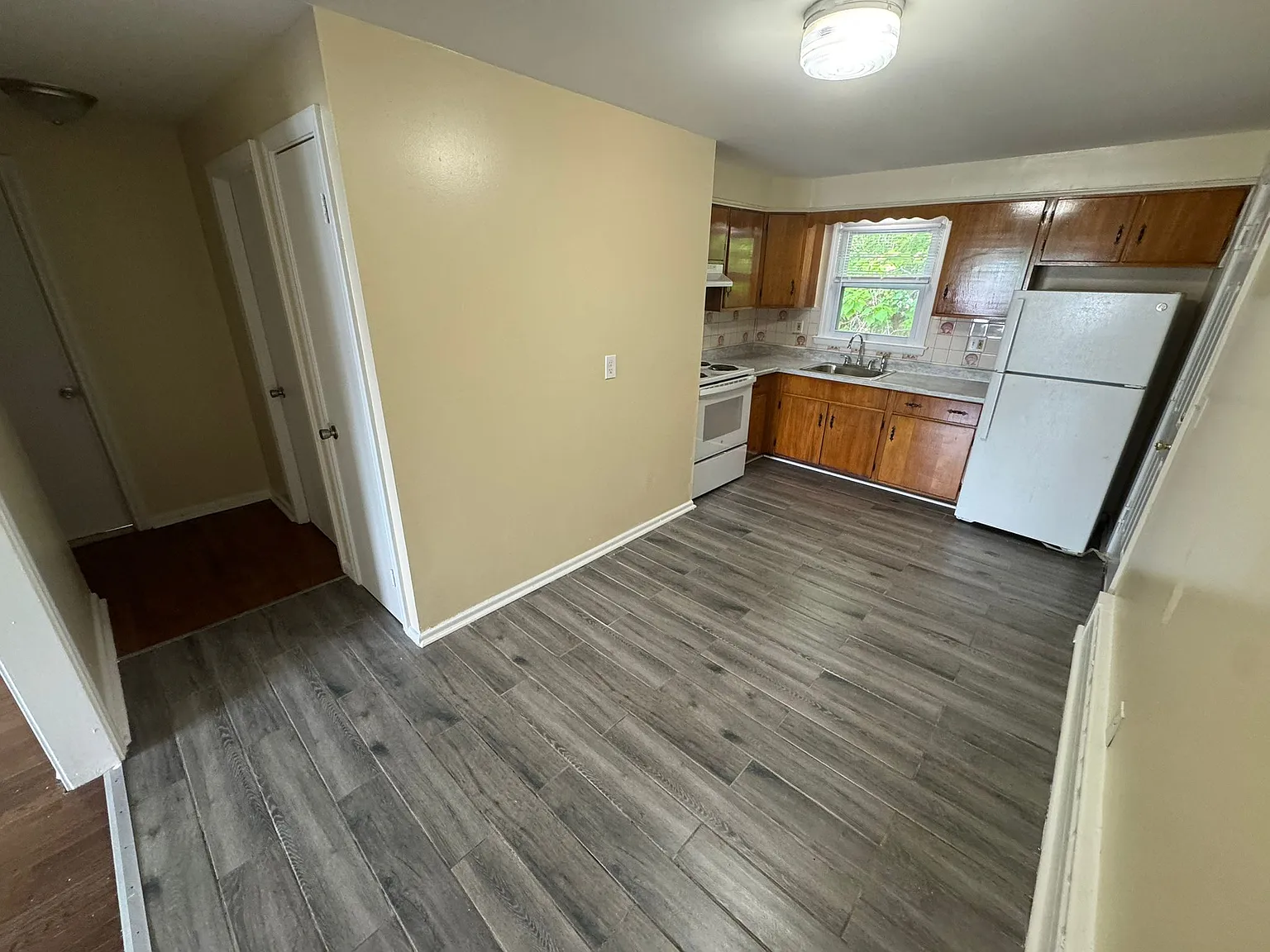 2 bed, $1,550 — Photo 1
