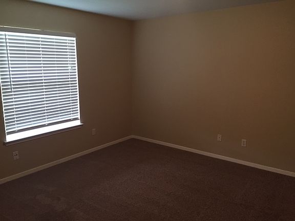 5th image of 1325 Misty Dr