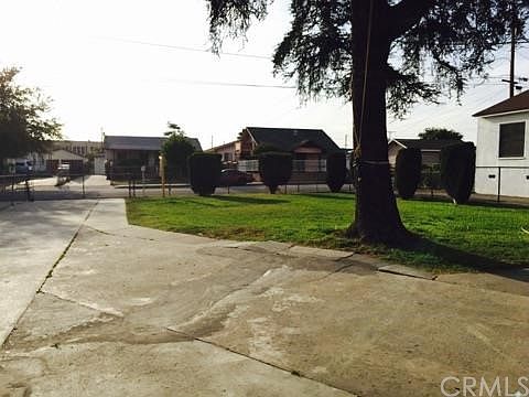 2nd image of 2725 Prospect Ave