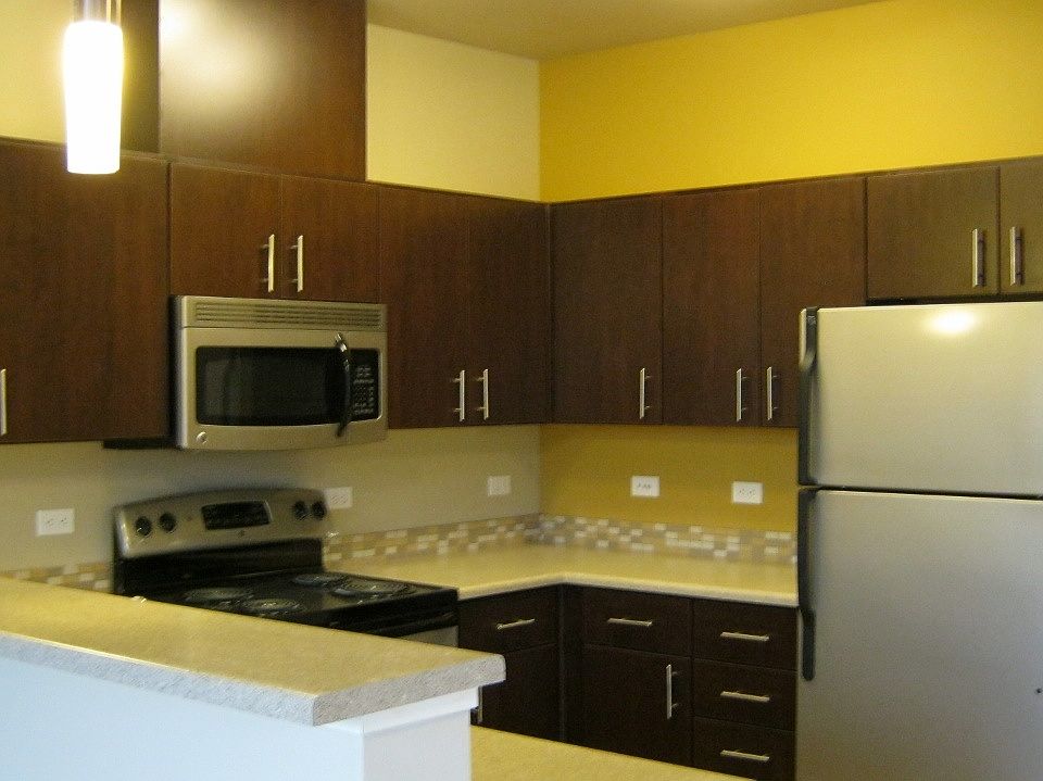 1st image of 944 Discovery Cir NE Unit 506