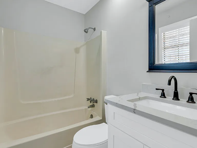 13 Oxford Ct — Photo 27
