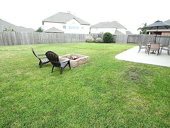  Fire Pit for roasting marshmallows and enjoying the big backyard