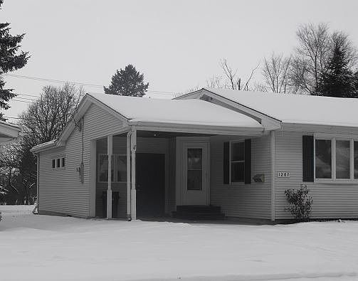 2nd image of 1207 Westview Dr