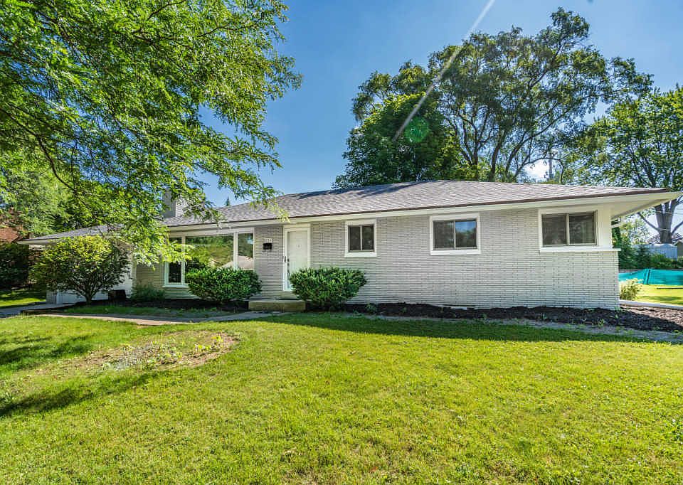 1st image of 420 Madero Dr