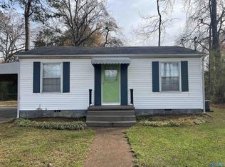 906 Lee St, Gadsden, AL 35903