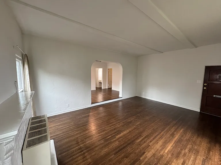 1874 S Redondo Blvd #1874 — Photo 14