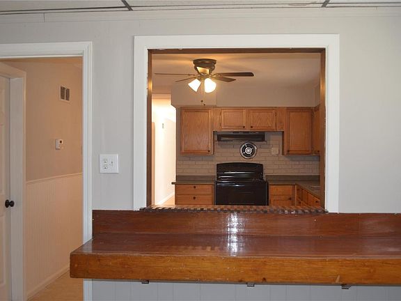 5th image of 11714 Criterion Ave