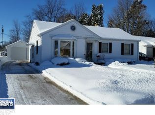 607 N Douglas St, Appleton, WI 54914