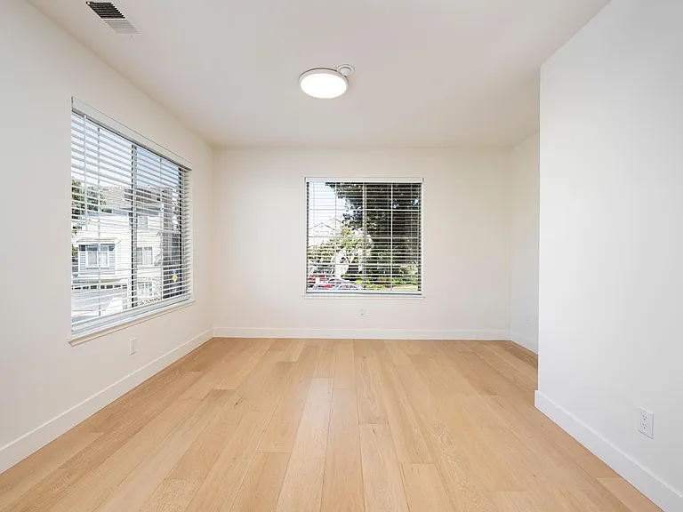 356 Meridian Dr — Photo 10
