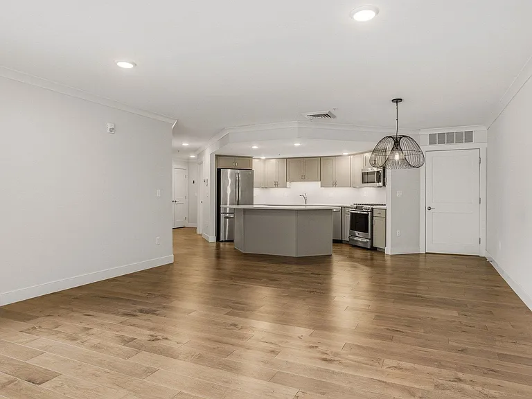 150 Route 1 Byp #101 — Photo 14