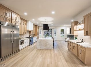 821 Star Pine Dr, Las Vegas, NV 89144