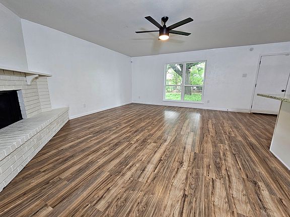5th image of 523 Cumberland Dr