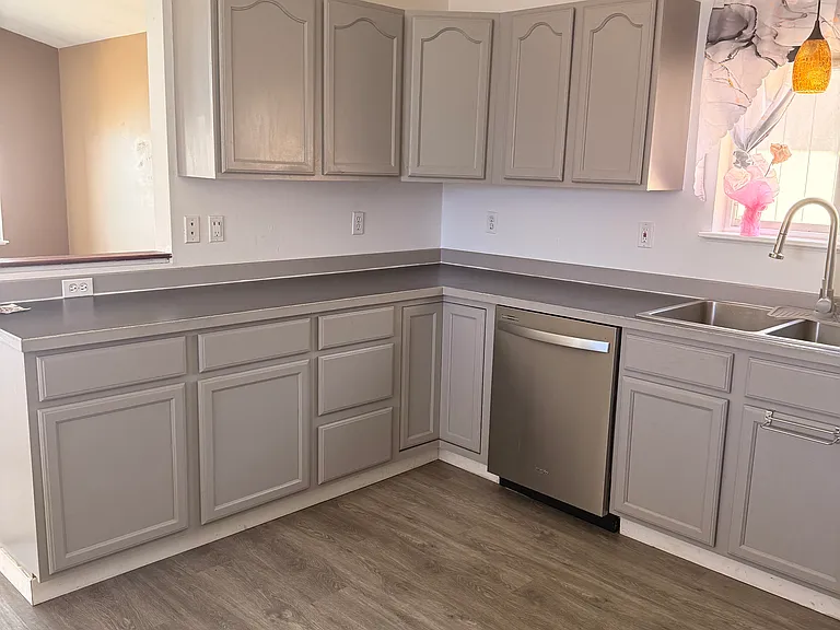1828 Sturbridge Ct — Photo 15