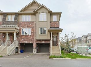 20 Barley Ln, Hamilton, ON L9K 0K1