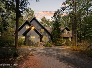 169 Split Rock Ln, Pocono Pines, PA