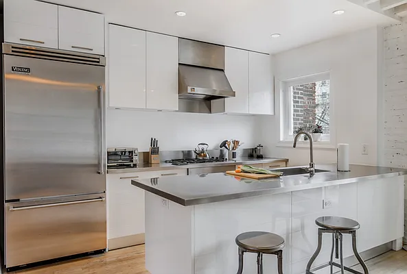 Rented by Compass | media 6