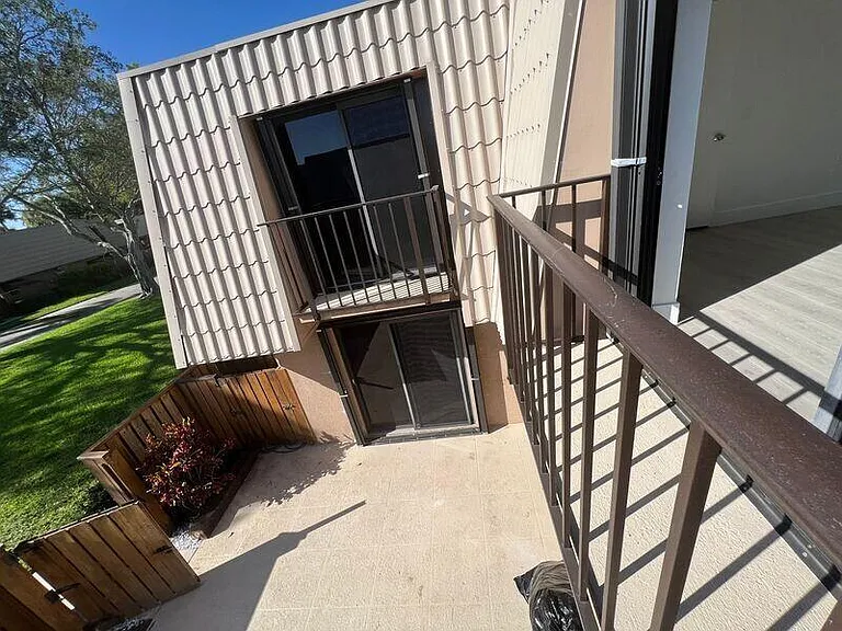 5714 57th Way — Photo 8