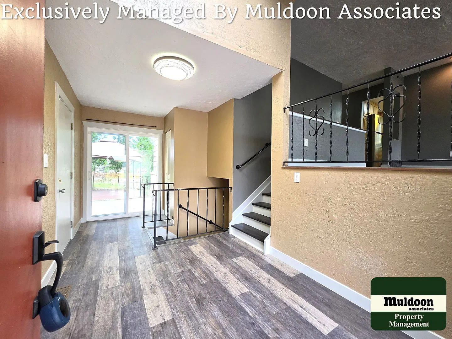 Spacious 5-Bedroom Home with Large Yard & Open-Space Views — Photo 2