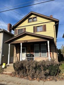 107 E 1st Ave, Tarentum, PA, 15084