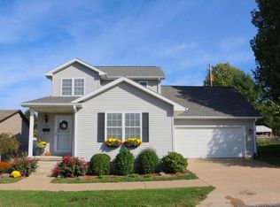 2011 Washington St, Quincy, IL 62301