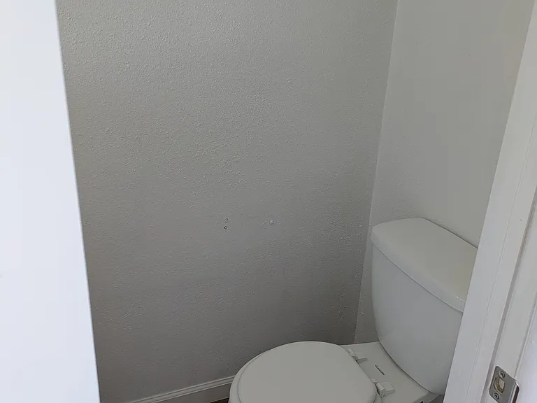 1822 Mactavish Ct #2 — Photo 5