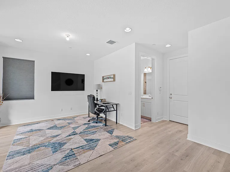 5255 Beckman Ter — Photo 30