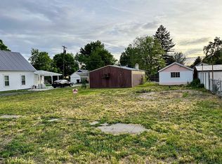 547 Oregon St, Gooding, ID 83330