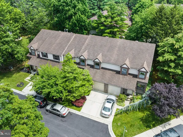 117 Greensward Ln, Cherry Hill, NJ 08002