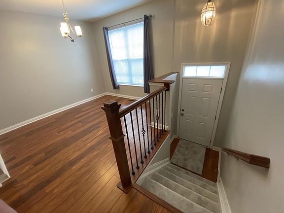 2nd image of 2831 Acarie Dr