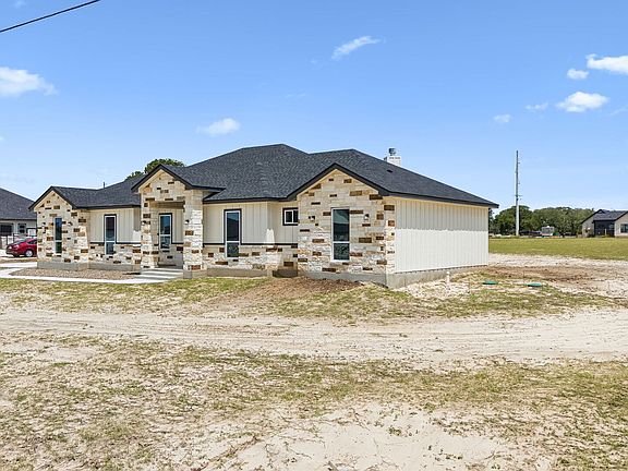3rd image of 109 Summer Meadow Dr
