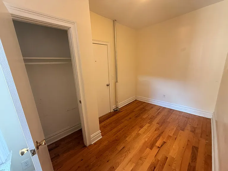 4529 Park Ave #11E — Photo 7