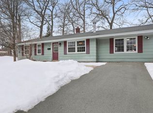 48 Donna Rd, Bellingham, MA 02019