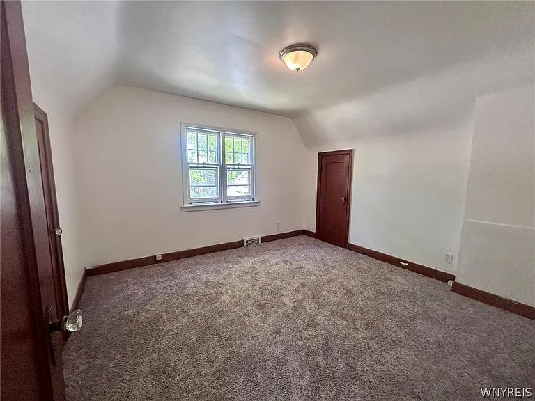2405 Grand Ave #UPPER — Photo 10