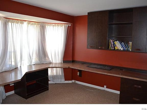 5th image of 16431 Hampden Pl