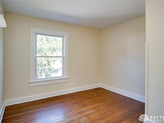 2nd image of 841 Wellmeier Ave