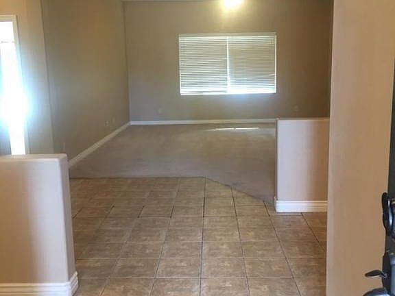 3rd image of 21367 E Via Del Oro
