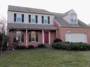 840 Christine Ln, Lancaster, PA