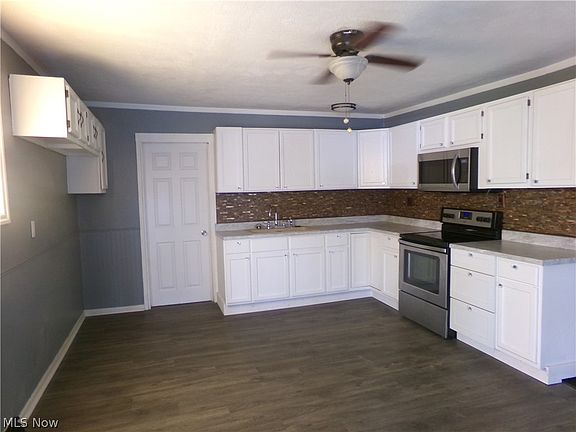 4th image of 307 N 12th St