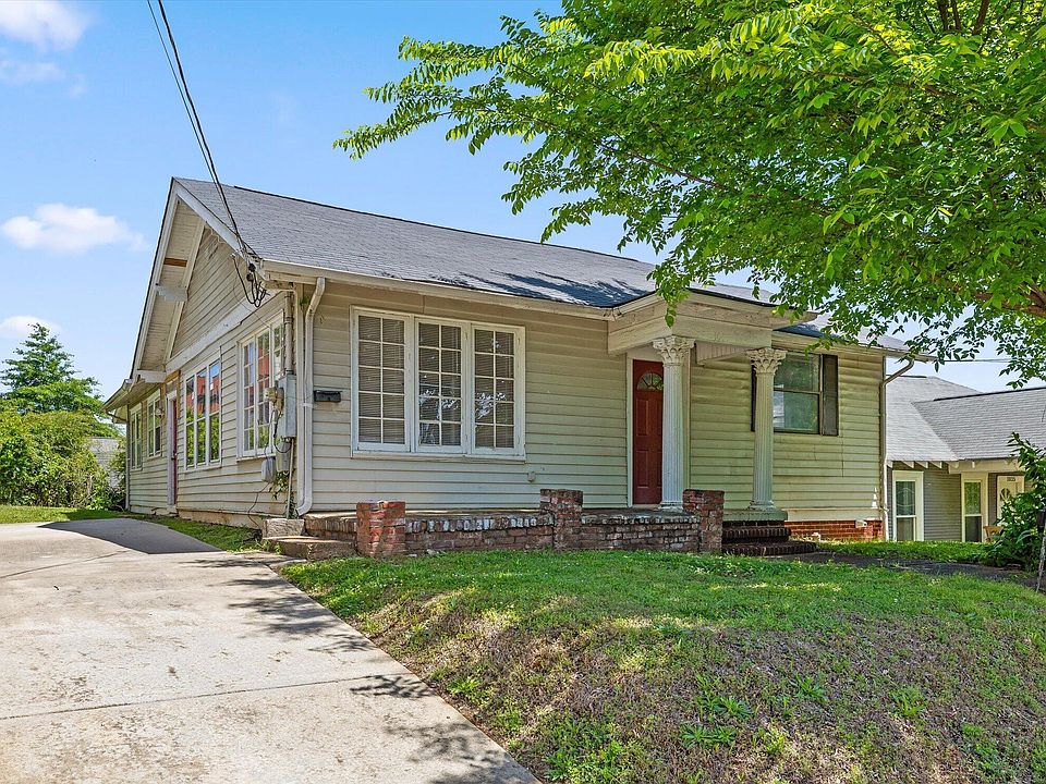 1st image of 1033 E 5th St