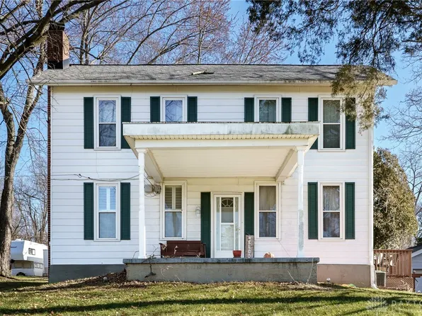 7030 Dog Leg Rd, Dayton, OH 45414