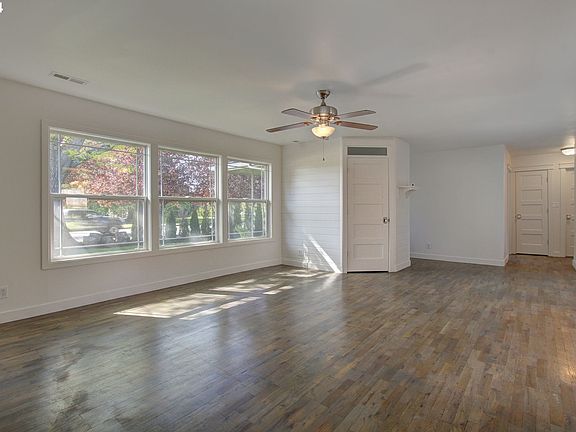 4th image of 4205 NE 122nd Ave