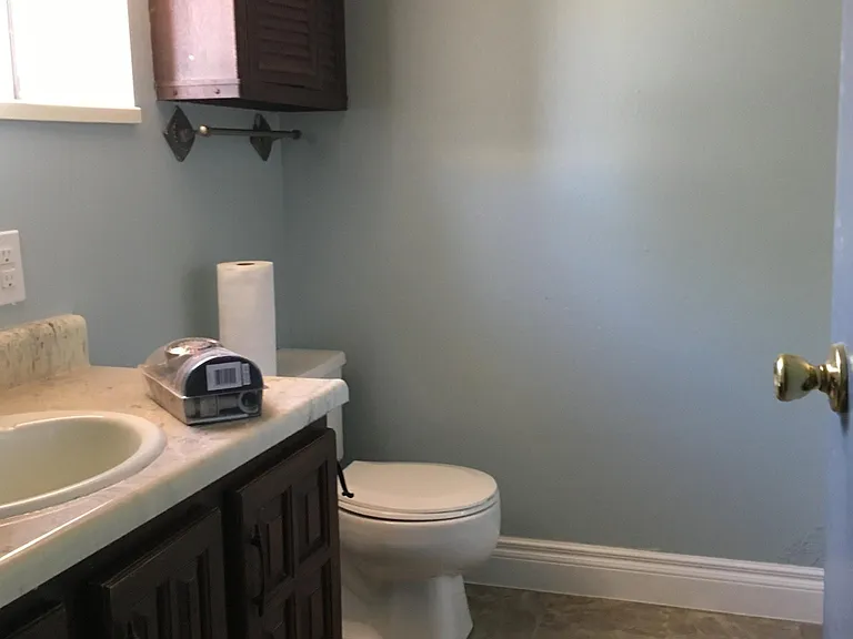 Bathroom-full bath -no.2