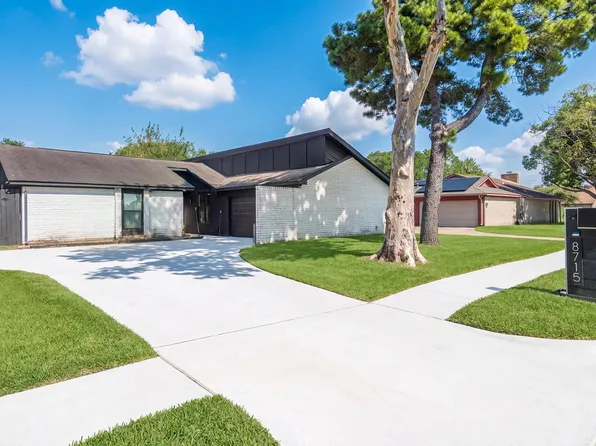 8715 Wildforest Dr, Houston, TX 77088