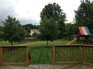 20899 Parkwood Ln, Strongsville, OH